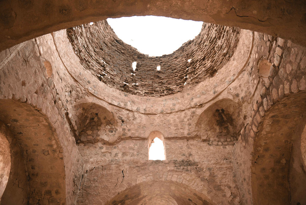بنای یادمان سروستان